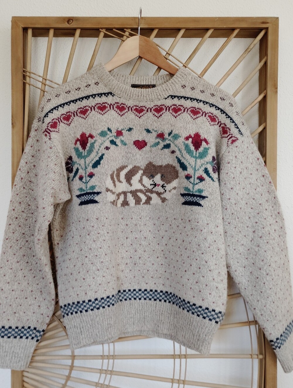 Vintage 90's Eddie Bauer Wool Cat Sweater / Size Medium